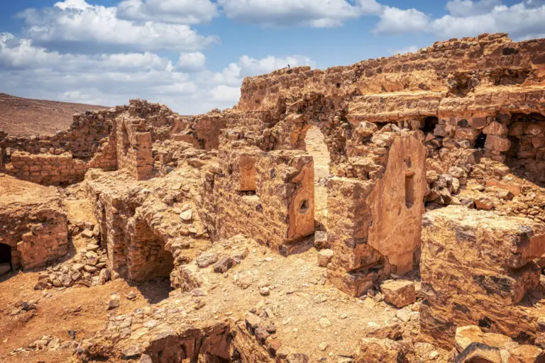 Qal'at Fassu'a-18