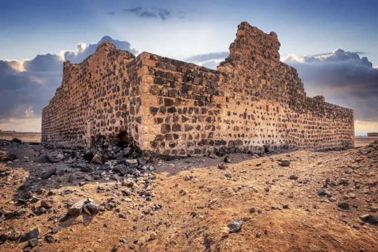 Qal'at 'Unaiza-05