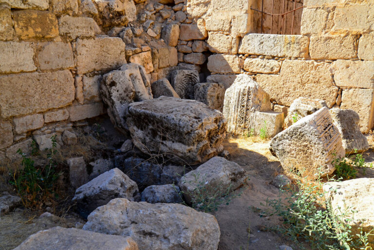 Qasr Al-Qastal-24