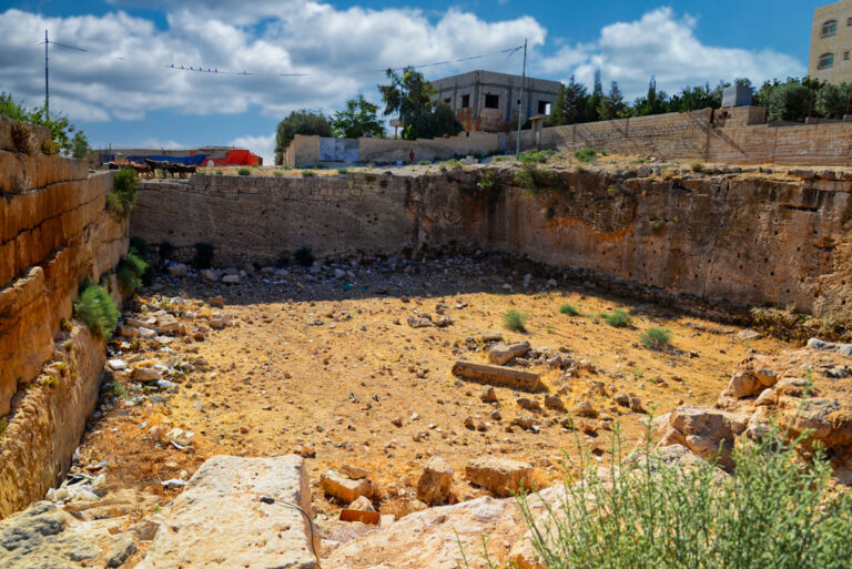 Qasr Al-Qastal-29