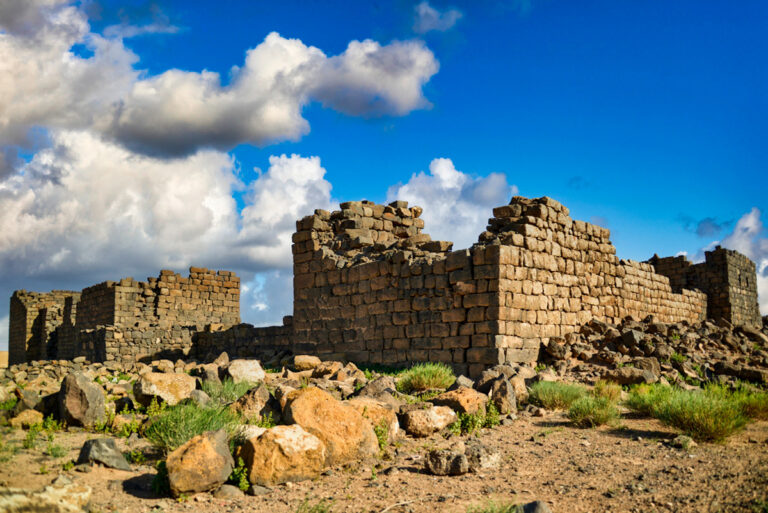 Qasr Deir Al-Kahf-05