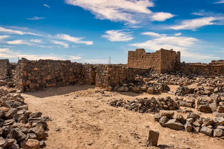 Qasr Deir Al-Kahf-13