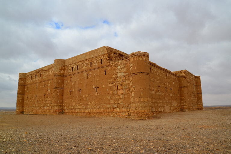 Qasr Kharana-01