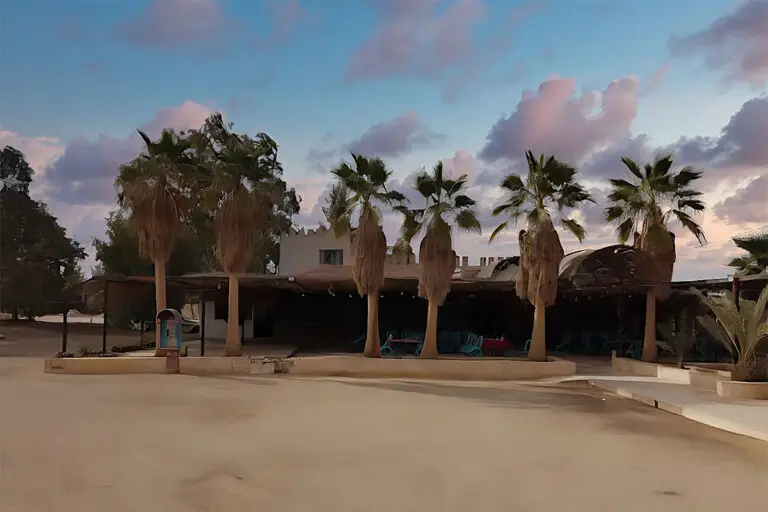 Azraq Palace Restaurant