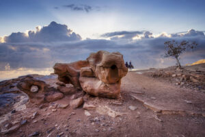 Exploring the Backdoor Trail in Petra: From The Monastery to Little Petra