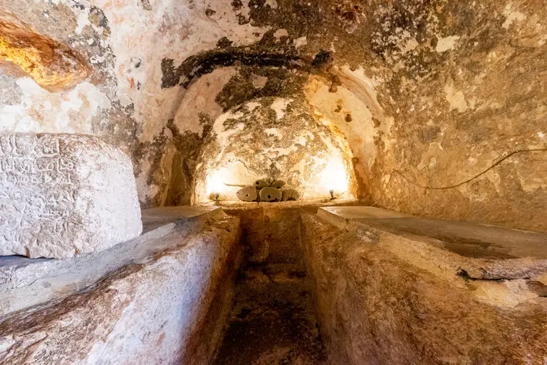 Seven Sleepers Cave-02s