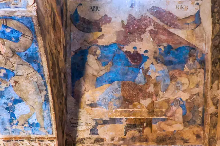 April (Nisan) Fresco