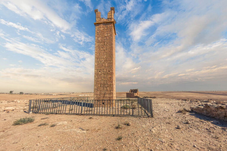 Exploring the Stylite Tower in 360°