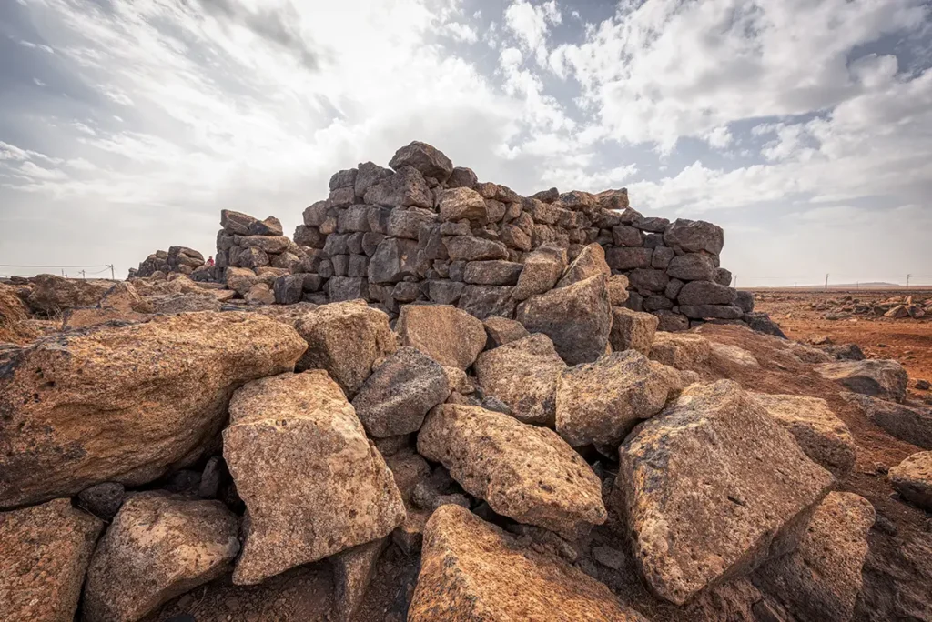 Qasr Deir Al-Kinn