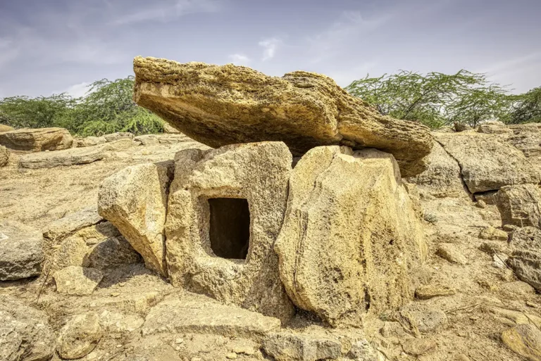 Damiya Dolmen Field