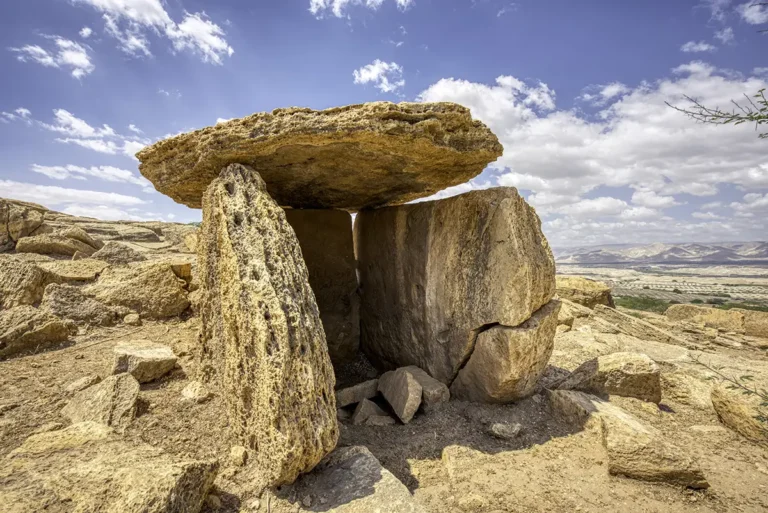 Damiya Dolmen Field