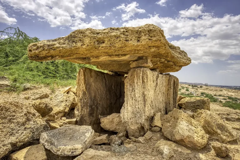 Damiya Dolmen Field