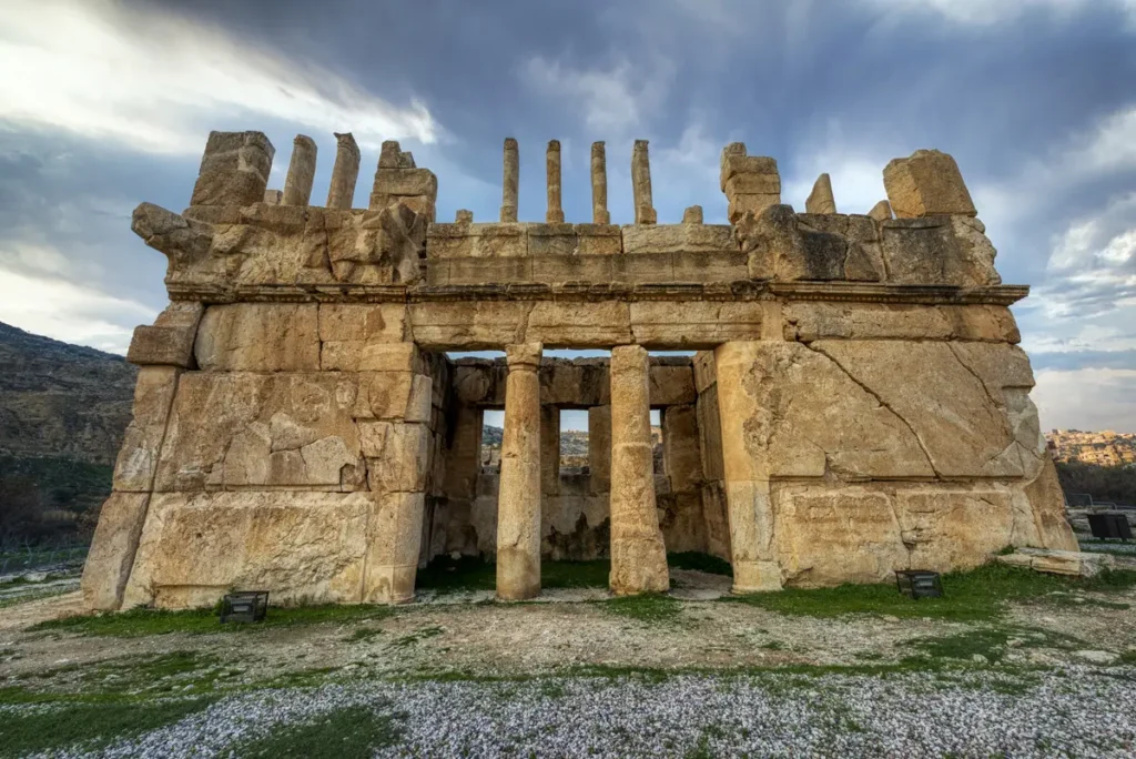 The columned porch, Qasr Al-Abd, Jordan