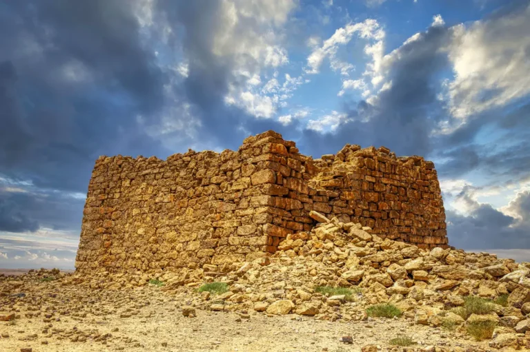 Qasr Abu El-Kharaq-02