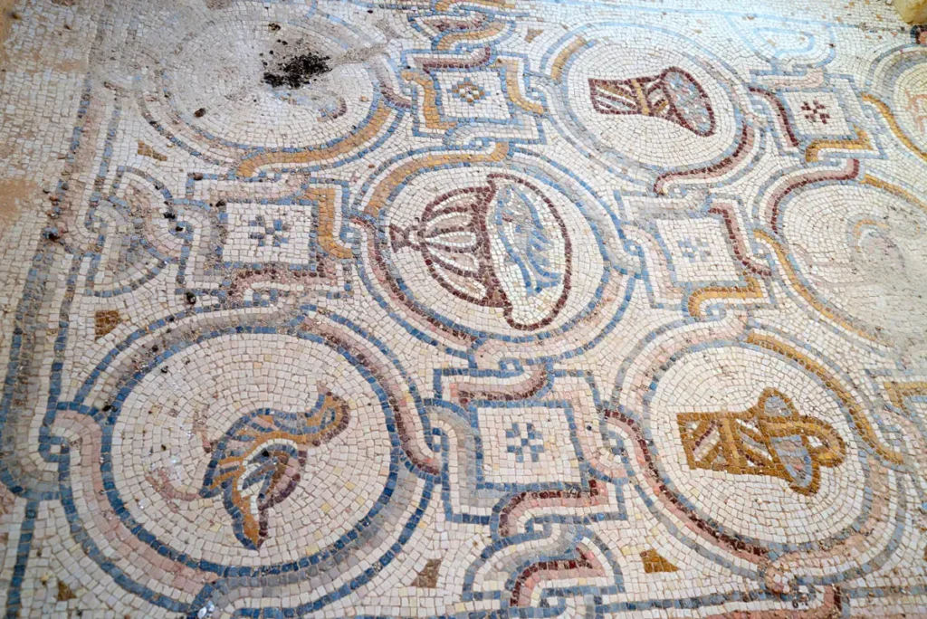 Qasr Al-Hallabat-33