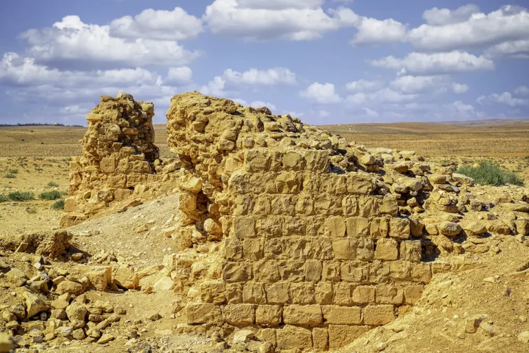 Dusaq Palace