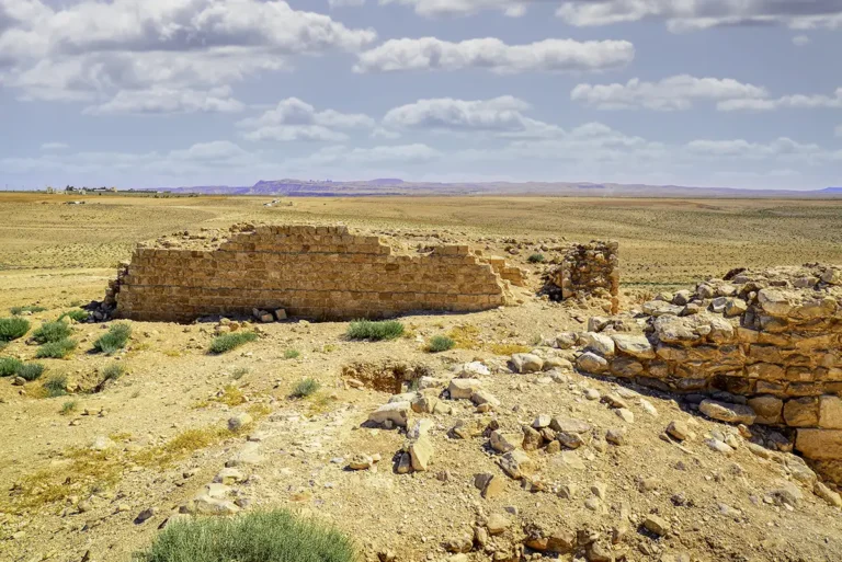 Dusaq Palace