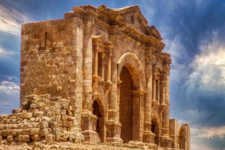 Hadrians Arch