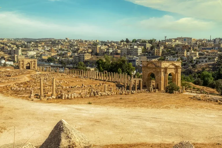 North Tetrapylon & North Decumanus